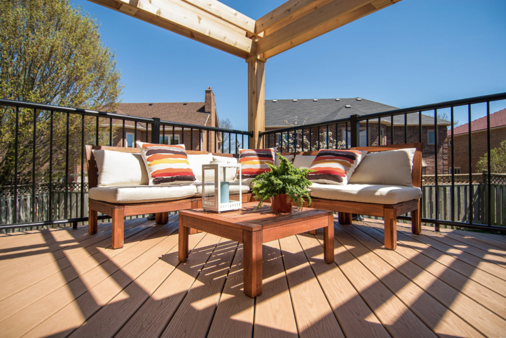 Why Choose Component Picket Railings? The Simplicity of the System. - NADRA